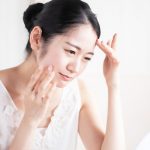 季節の変わり目の肌荒れの原因は？肌荒れの原因と対策方法