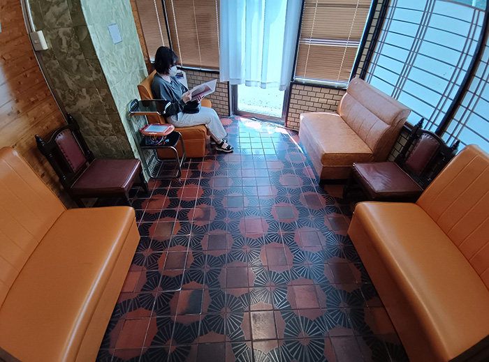 店内に待合室